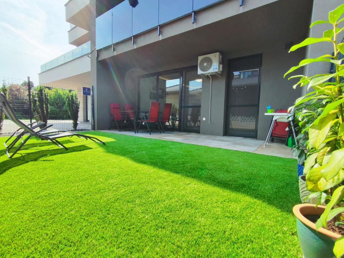 Petit Paul Apartman Keszthely Ngoại thất bức ảnh